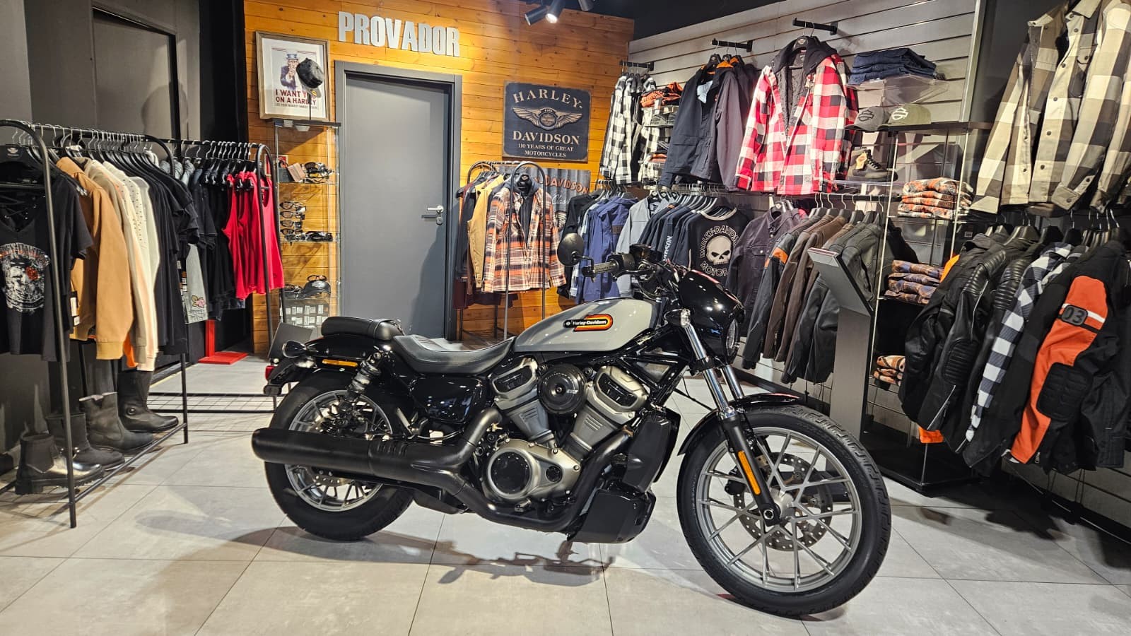 Nightster Special | Ano: 2024 | kms: 1843 | Preço: 13490€